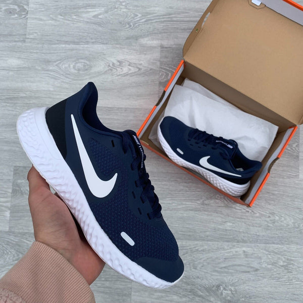 Nike Revolution 5 GS Womens Girls Trainers - Midnight Navy/White [BQ5671 402]