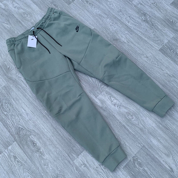 Nike Tech Fleece Slim Fit Tapered Pants Joggers Bottom - Mica Green [CU4495-330]