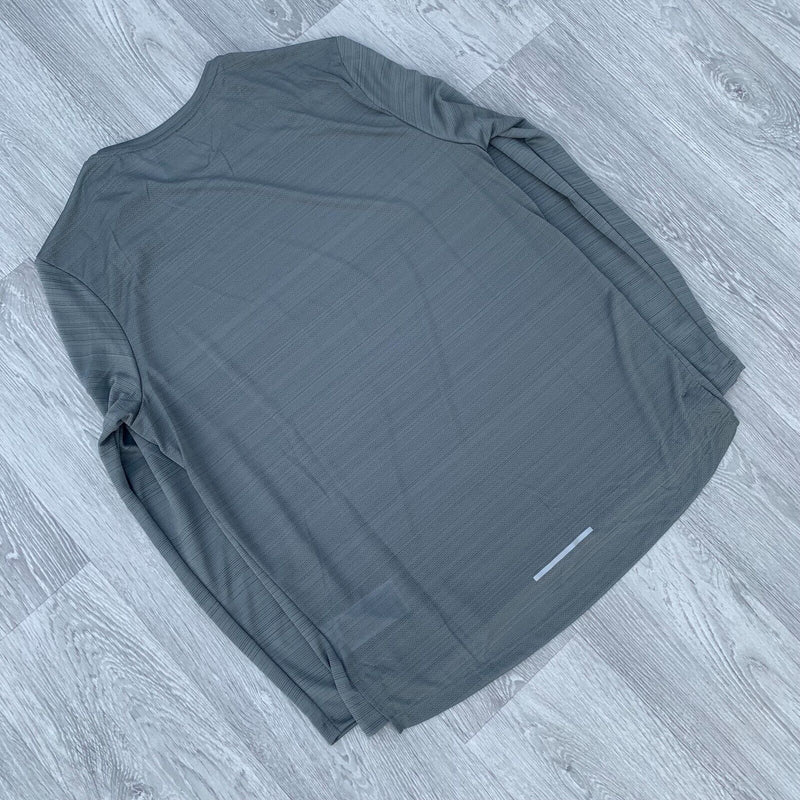 Nike Long Sleeve Miler Reflective Running Training Top Shirt - Grey [CU0318-085]