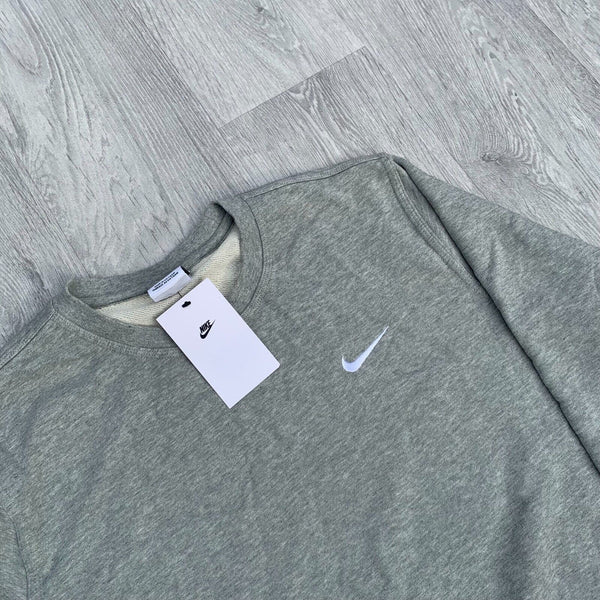 Nike Foundation Club French Terry Crew Sweatshirt - Grey [637902-063]