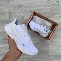 Nike Revolution 5 Running Training Gym Trainers - Triple White [BQ3204 103]