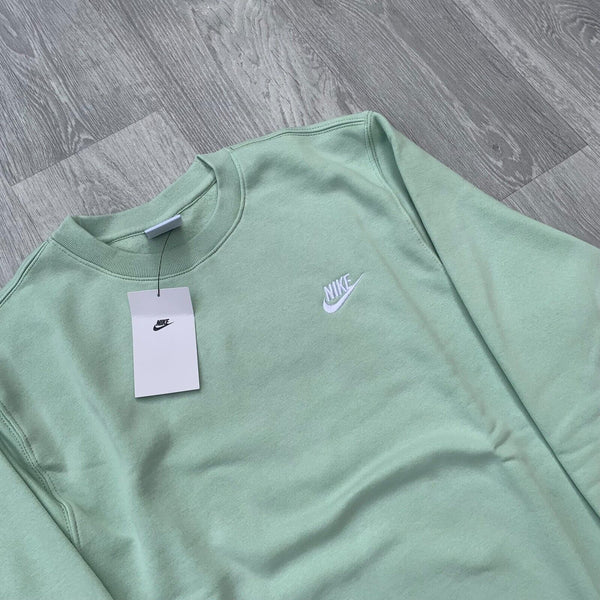 Nike Foundation Club Fleece Crew Sweatshirt - Mint [DJ6633-321]