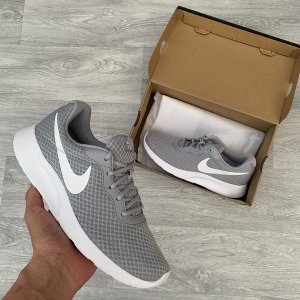 Nike Womens Tanjun Running Training Gym Trainers - Wolf Grey/White [DJ6257 003]