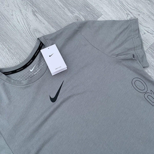 Nike Pro Dri-Fit Short Sleeve Running Training Top T-Shirt - Grey [DR8772-073]